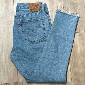 LEVI’S 501 Skinny Jean